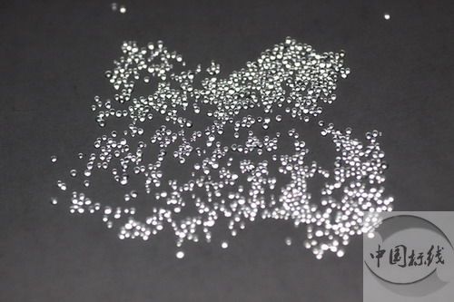 西区金属表面处理厂喷砂玻璃微珠清理